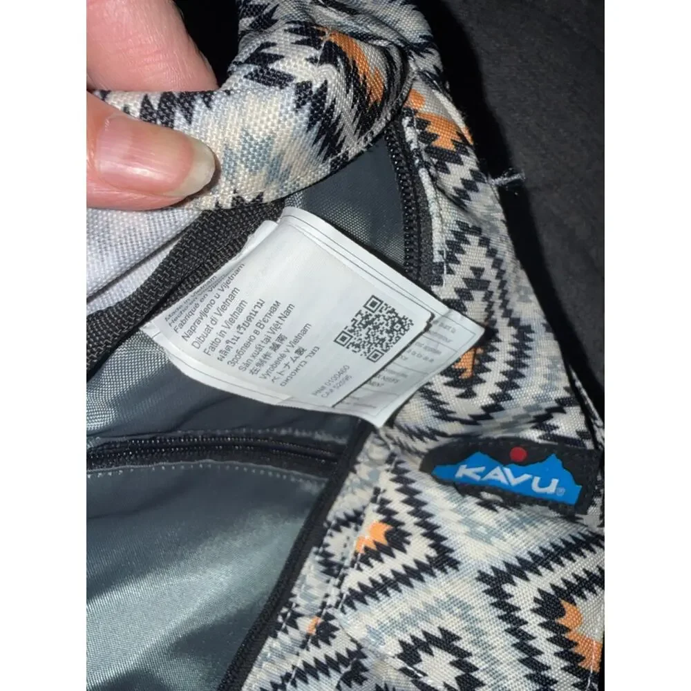 Kavu rope bag sling bag adjustable straps multi pockets Aztec prints